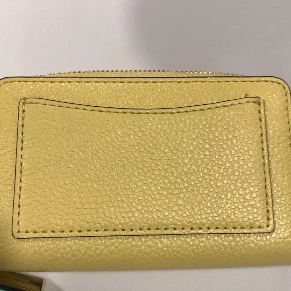 NWT Michael Kors card case